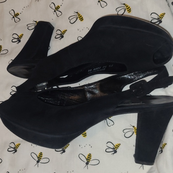 ❤️Excellent Paul Green Suede Peep Toe Slingbacks ❤️ - Picture 2 of 4